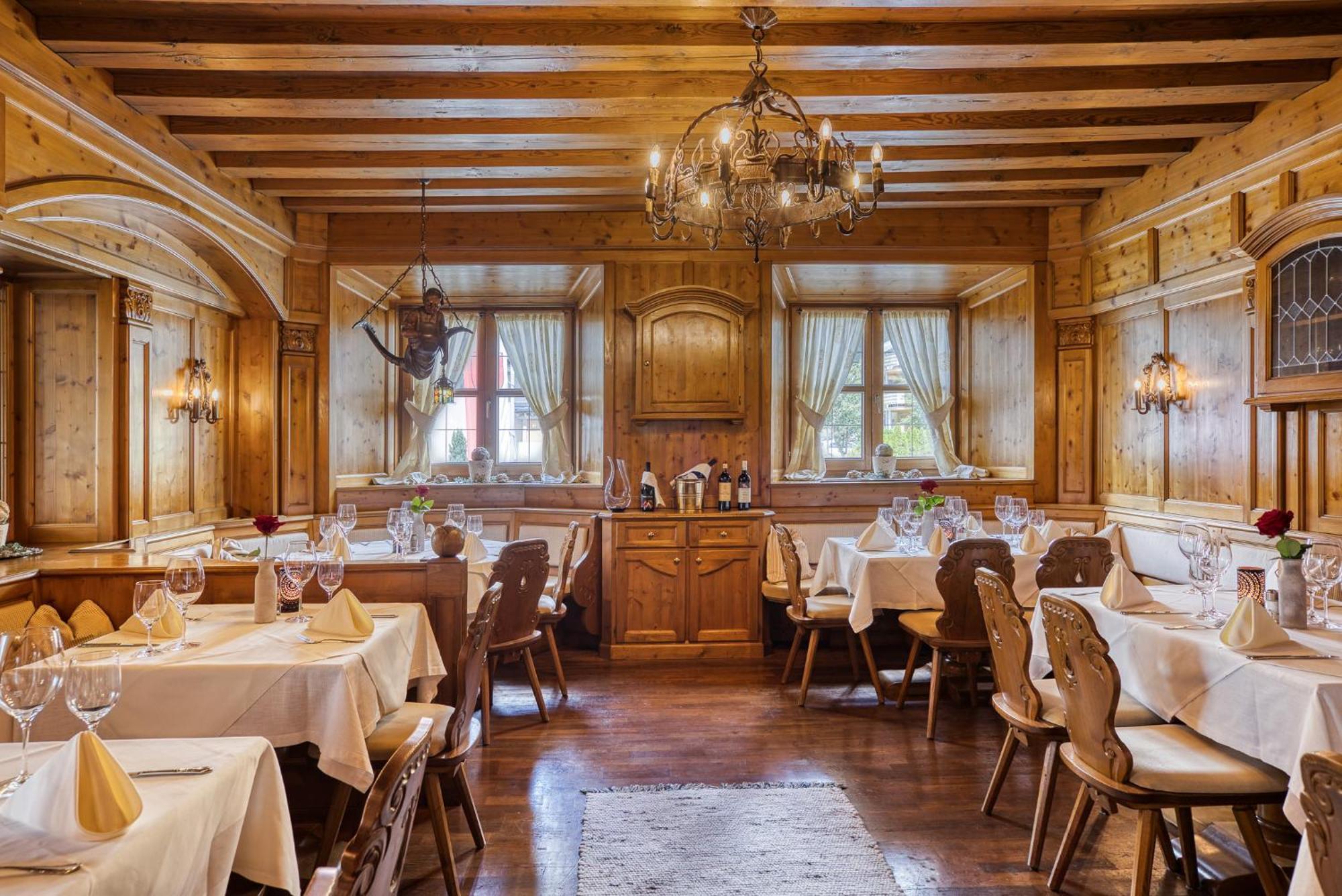 Hotel Zum Lamm Тарренц Экстерьер фото